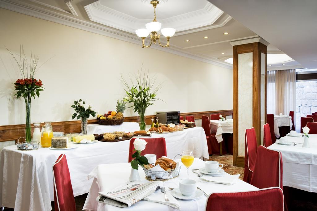 Hotel Roma Valladolid Restaurant photo